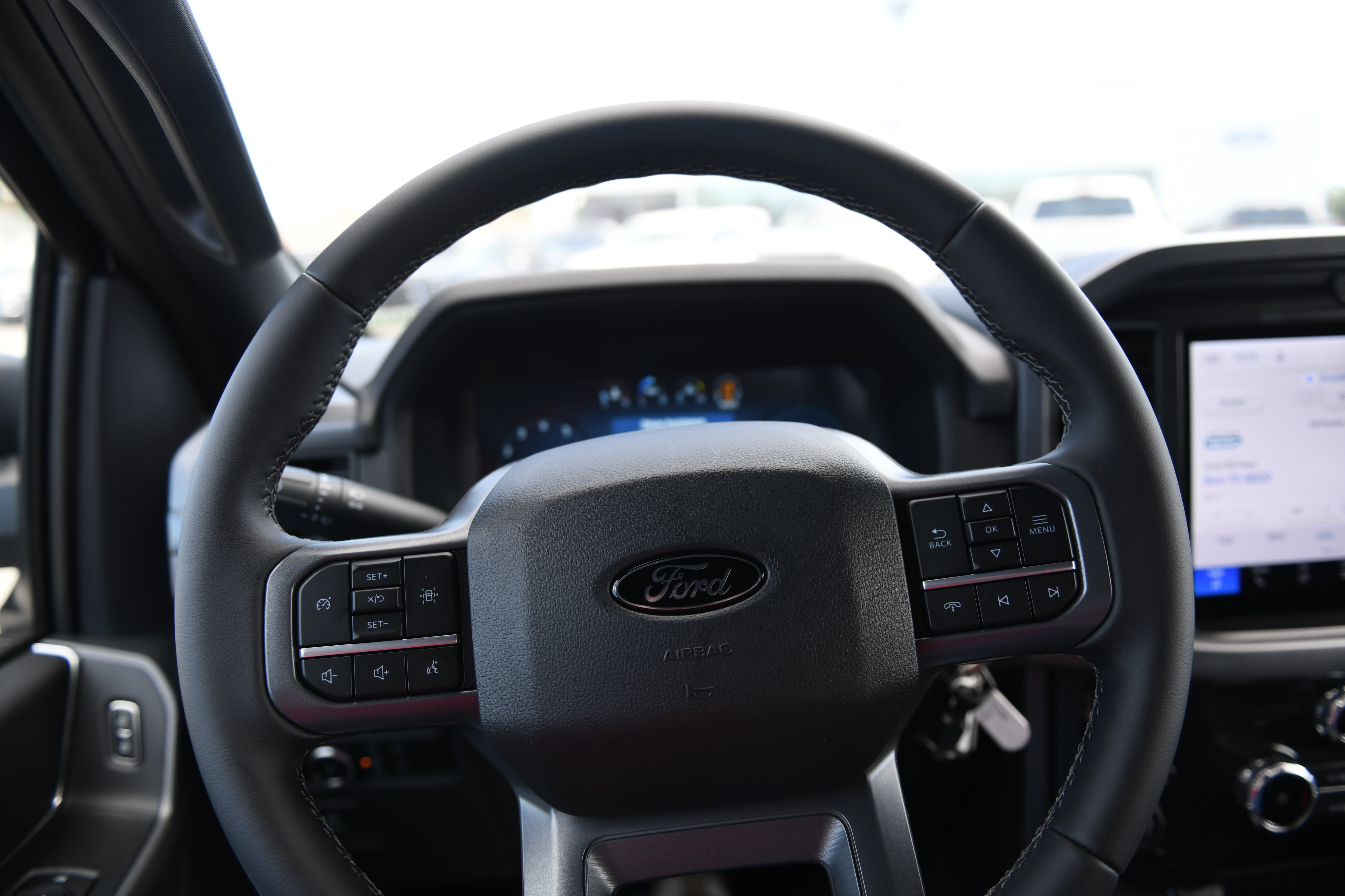 New 2026 Ford F150 XLT w/ FX4 Off-Road Package AWD/4WD image 19