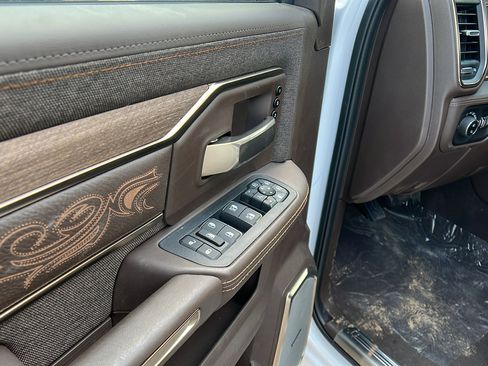 New 2026 RAM 2500 Limited image 16