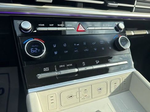 Used 2024 Hyundai Santa Fe Calligraphy image 21