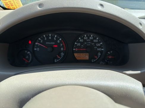 Used 2017 Nissan Frontier SV image 10