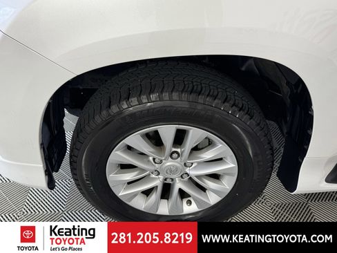 Used 2023 Lexus GX 460 Premium w/ Premium Package AWD/4WD image 31