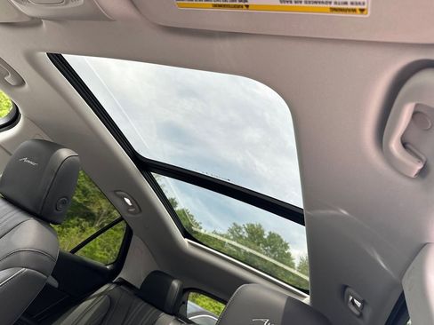 New 2026 Buick Envision Avenir AWD/4WD image 31