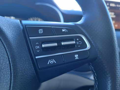 Used 2023 Kia Stinger GT2 image 26