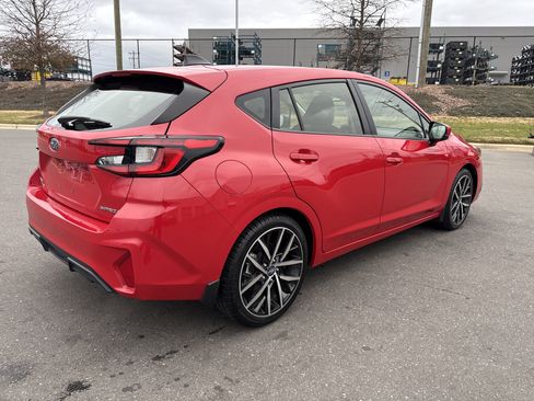 Used 2024 Subaru Impreza 2.0i Sport image 9