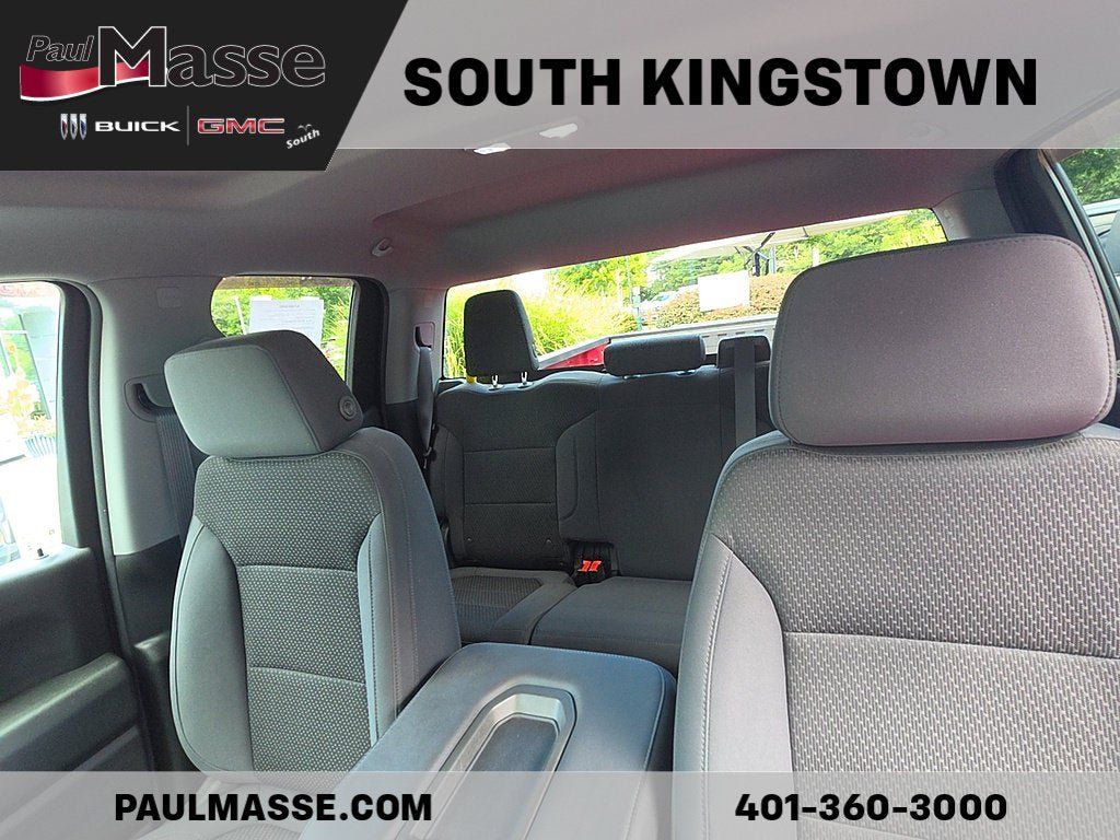 Used 2019 Chevrolet Silverado 1500 Custom w/ Custom Value Package AWD/4WD image 18