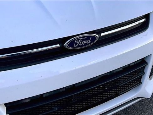 Used 2015 Ford Escape SE FWD image 26