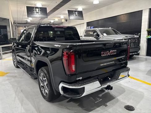 Used 2026 GMC Sierra 1500 SLT w/ SLT Premium Package AWD/4WD image 6