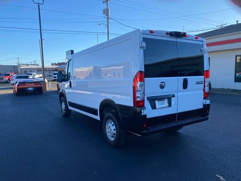 Used 2023 RAM ProMaster 2500 image 7