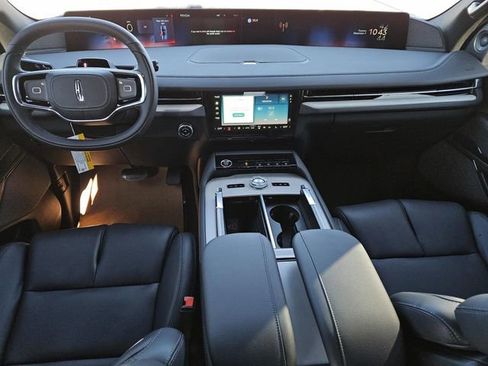 New 2025 Lincoln Navigator Reserve w/ Jet Appearance Package image 5