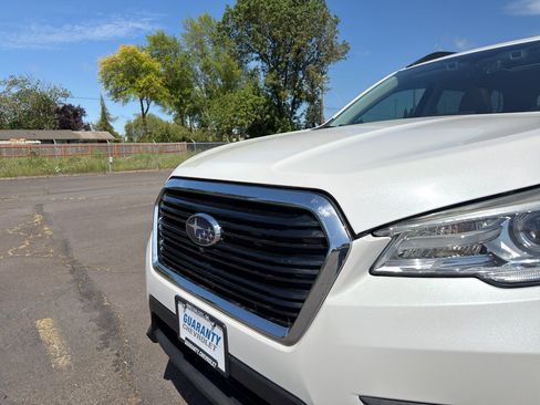 Used 2019 Subaru Ascent Touring AWD/4WD image 5