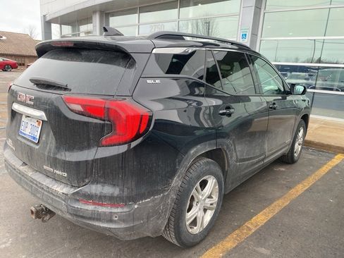 Used 2019 GMC Terrain SLE image 9