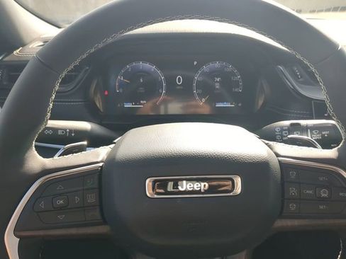 New 2026 Jeep Grand Cherokee Limited RWD image 29