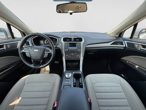 Used 2018 Ford Fusion S FWD image 14