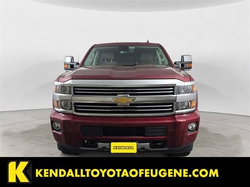 Used 2015 Chevrolet Silverado 2500 High Country image 8
