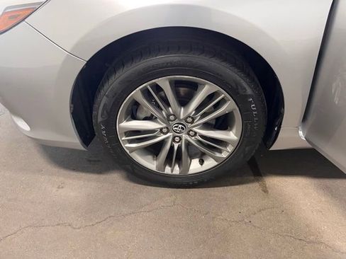 Used 2016 Toyota Camry SE image 29