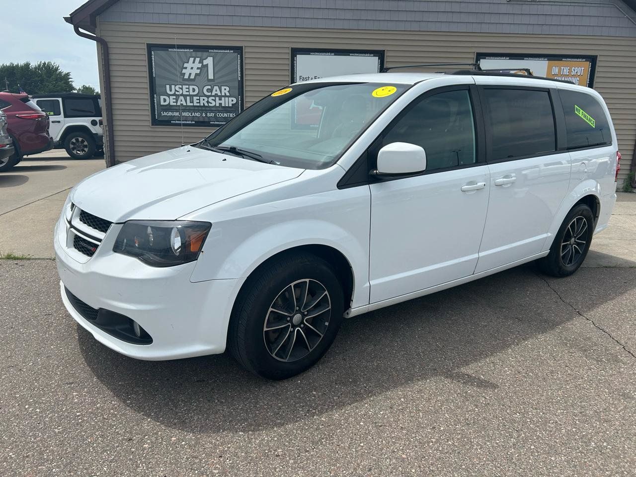 Used 2018 Dodge Grand Caravan GT FWD image 1