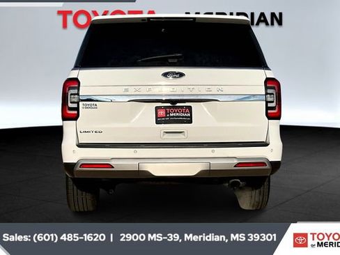 Used 2024 Ford Expedition Limited image 4