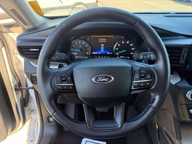 Used 2020 Ford Explorer XLT AWD/4WD image 17