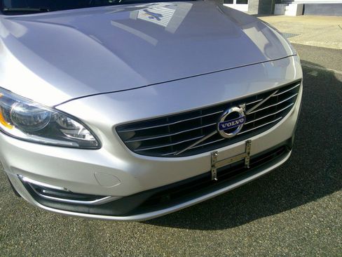 Used 2016 Volvo S60 T5 Premier w/ Convenience Package image 70