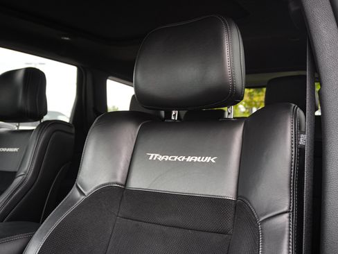 Used 2018 Jeep Grand Cherokee Trackhawk AWD/4WD image 16