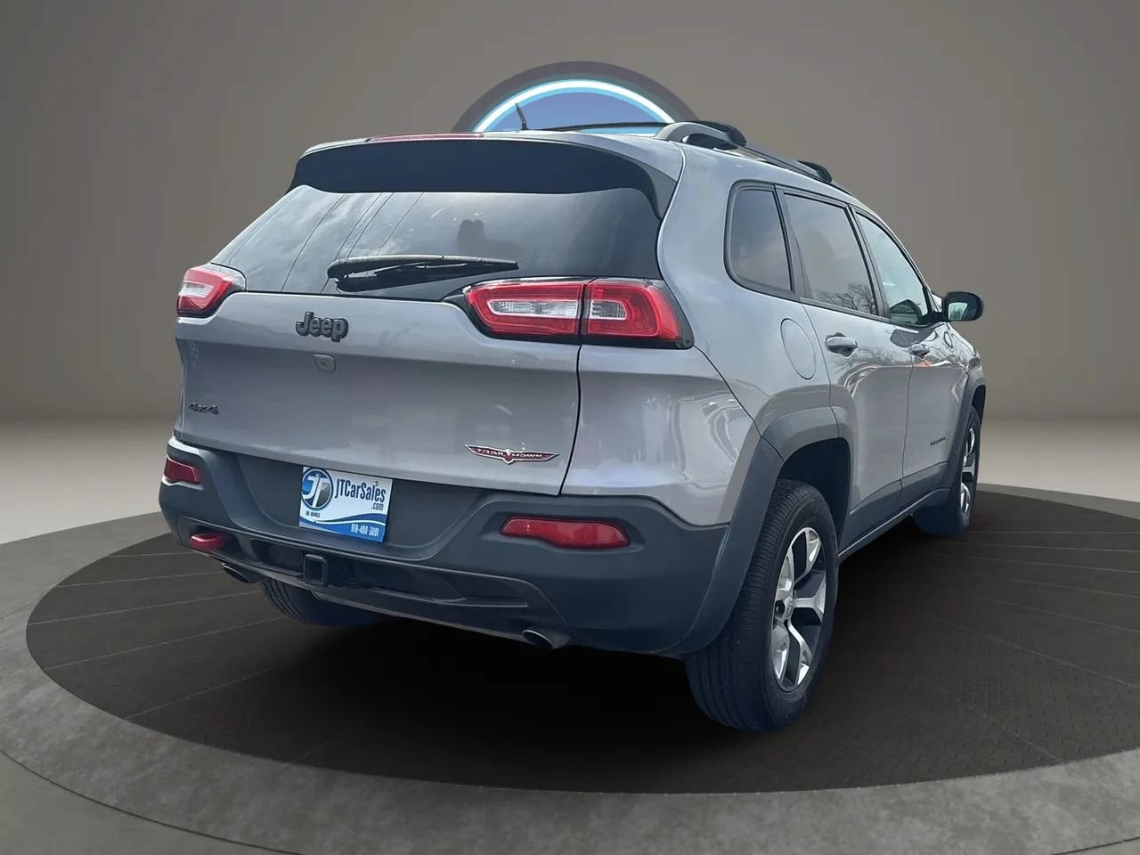 Used 2017 Jeep Cherokee Trailhawk w/ Comfort/Convenience Group AWD/4WD image 22