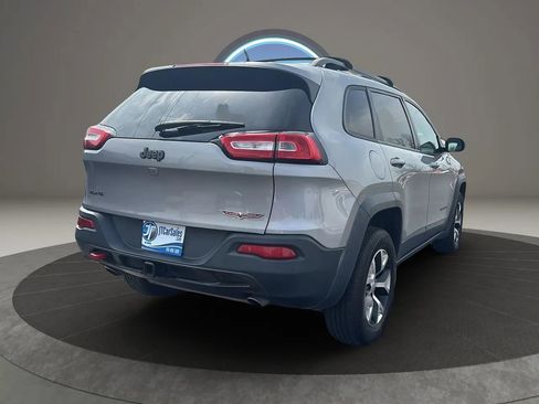 Used 2017 Jeep Cherokee Trailhawk w/ Comfort/Convenience Group AWD/4WD image 22