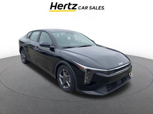 Used 2025 Kia K4 FWD image 1