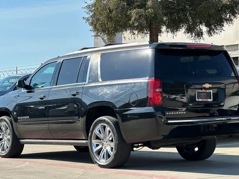 Used 2016 Chevrolet Suburban LTZ image 7