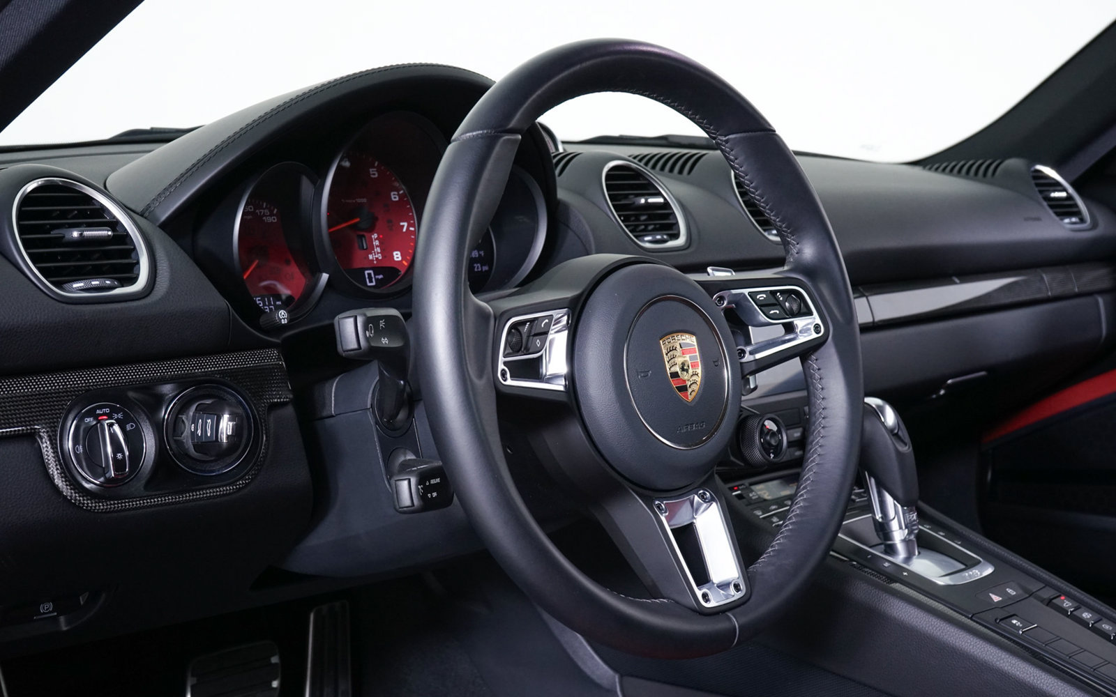 Used 2025 Porsche 718 Cayman S RWD image 4