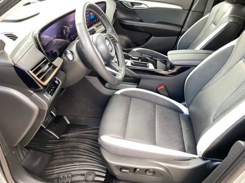 Used 2025 Buick Envision Sport Touring AWD/4WD image 10