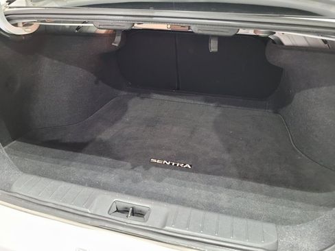 Used 2022 Nissan Sentra SV w/ Trunk Package image 45