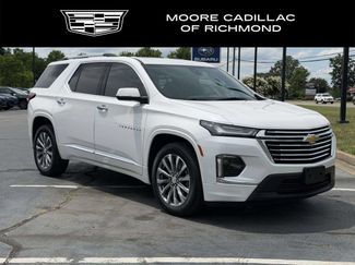 Used 2023 Chevrolet Traverse Premier FWD video 1