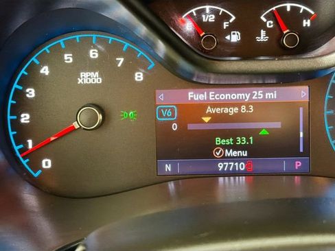 Used 2020 Chevrolet Colorado Z71 w/ Z71 Midnight Edition AWD/4WD image 13