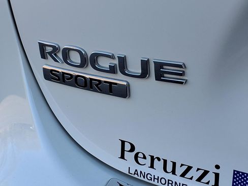 Certified 2021 Nissan Rogue Sport SV image 25