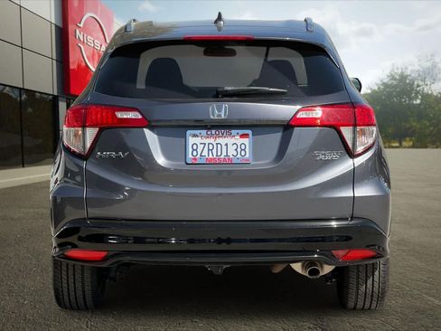 Used 2022 Honda HR-V Sport image 8