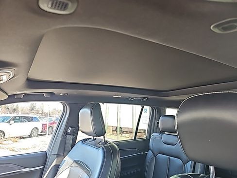 Used 2024 Jeep Grand Cherokee L Limited w/ Luxury Tech Group II image 46