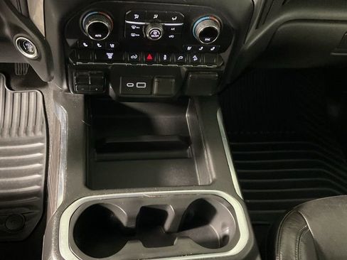 Used 2020 Chevrolet Silverado 2500 LTZ w/ LTZ Convenience Package image 26