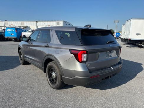 New 2025 Ford Explorer 4WD Police Interceptor image 3