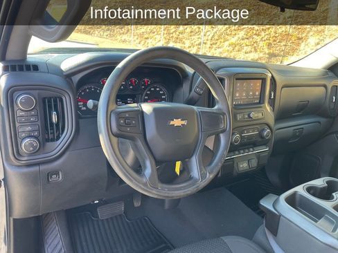 Used 2022 Chevrolet Silverado 1500 Custom image 13