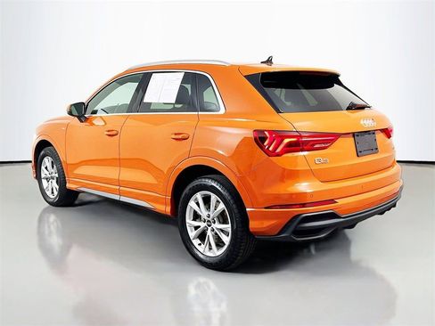 Used 2023 Audi Q3 2.0T Premium w/ Convenience Package image 5