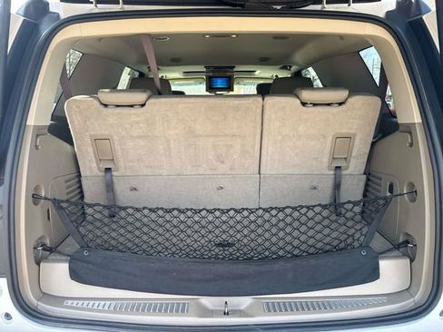 Used 2018 Chevrolet Tahoe LT image 9