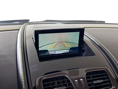 Used 2014 Aston Martin Vanquish Volante image 20