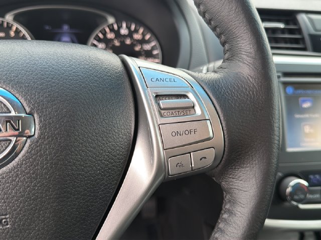 Used 2016 Nissan Altima 2.5 SV w/ Convenience Package FWD image 25