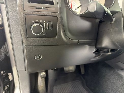 Used 2013 Dodge Challenger SXT RWD image 14