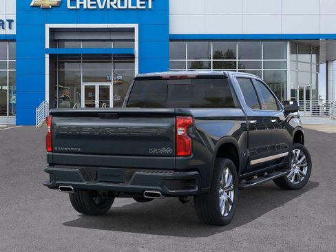 New 2026 Chevrolet Silverado 1500 High Country w/ High Country Premium Package AWD/4WD image 4