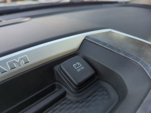 Used 2020 RAM 1500 Big Horn image 25