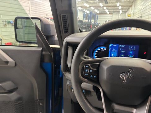 Used 2023 Ford Bronco 4-Door image 14
