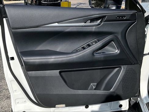 Certified 2025 INFINITI QX60 Luxe w/ Black Edition image 24