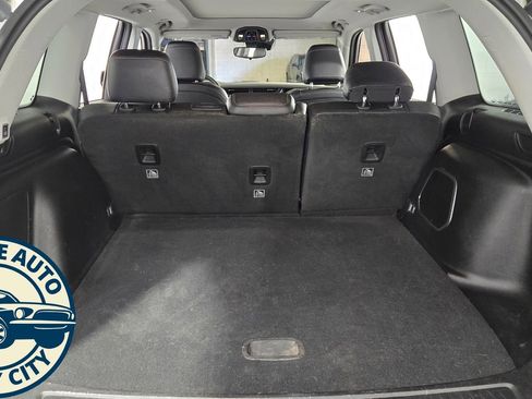 Used 2022 Jeep Grand Cherokee Limited 4xe image 40