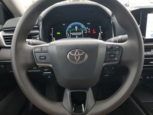 Certified 2025 Toyota Camry LE image 20